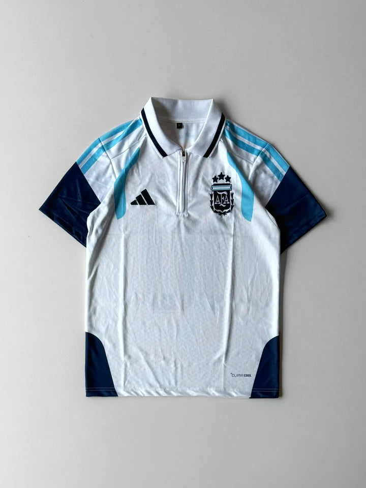 Argentina 26/27 BASE EDITION ZIPPED (Messi)